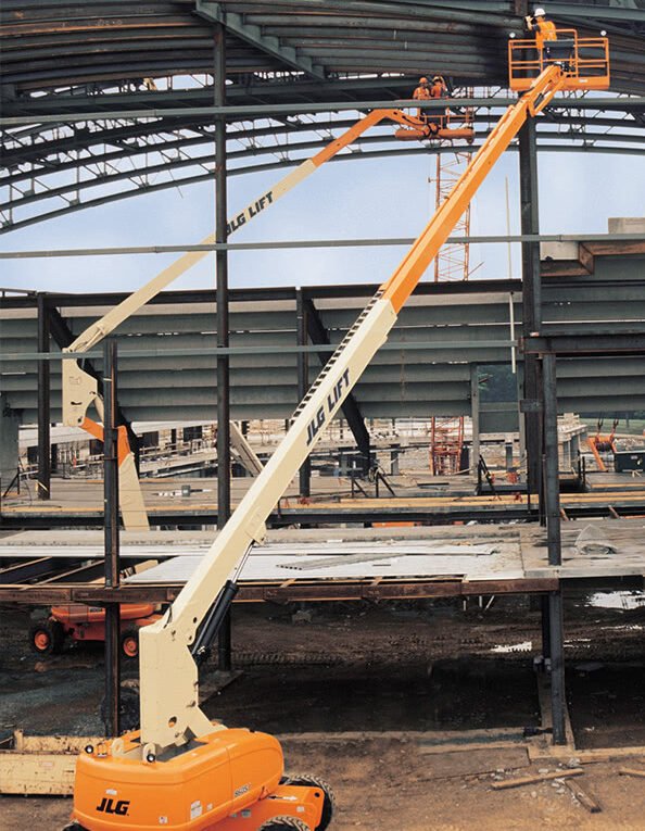 28m Articulated Boom Lift for Construction Projects in UAE